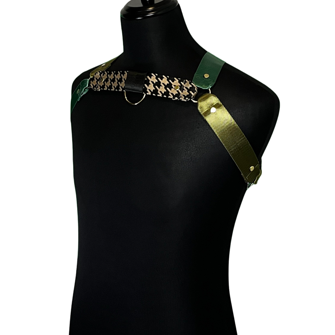 view of Hedonist Harness from front right