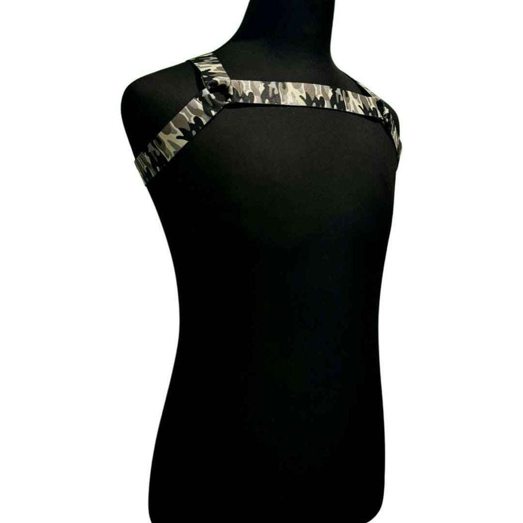 Lieutenant Harness 1